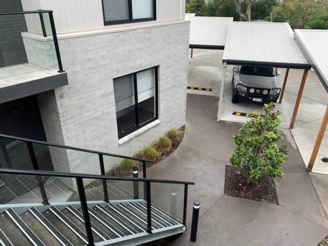 Captains Cove 1St Floor Spa Luxury Apartments - Free Netflix 佩恩斯维尔 外观 照片