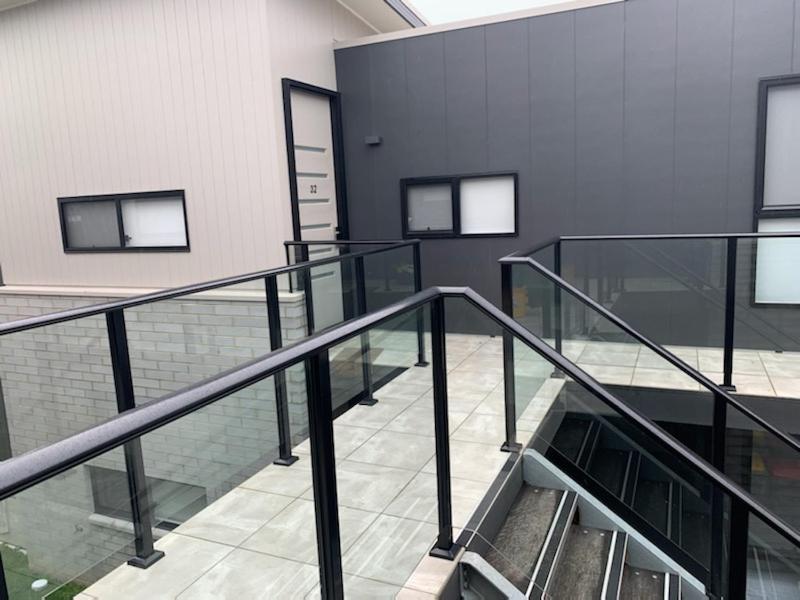 Captains Cove 1St Floor Spa Luxury Apartments - Free Netflix 佩恩斯维尔 外观 照片